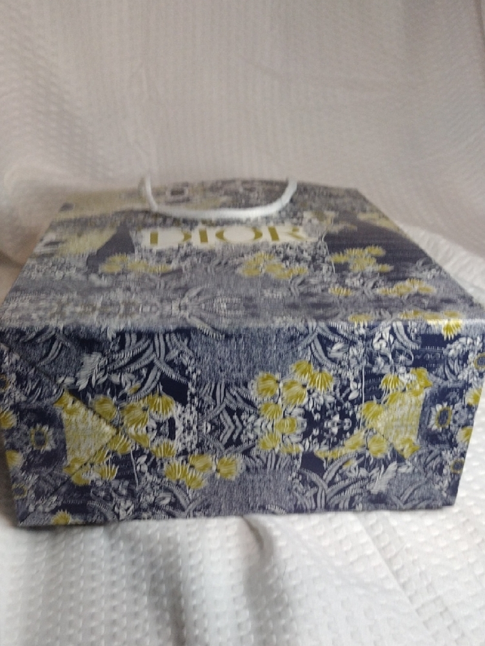 Dior Navy and Yellow Floral Gift Bag - Picture 6 of 7